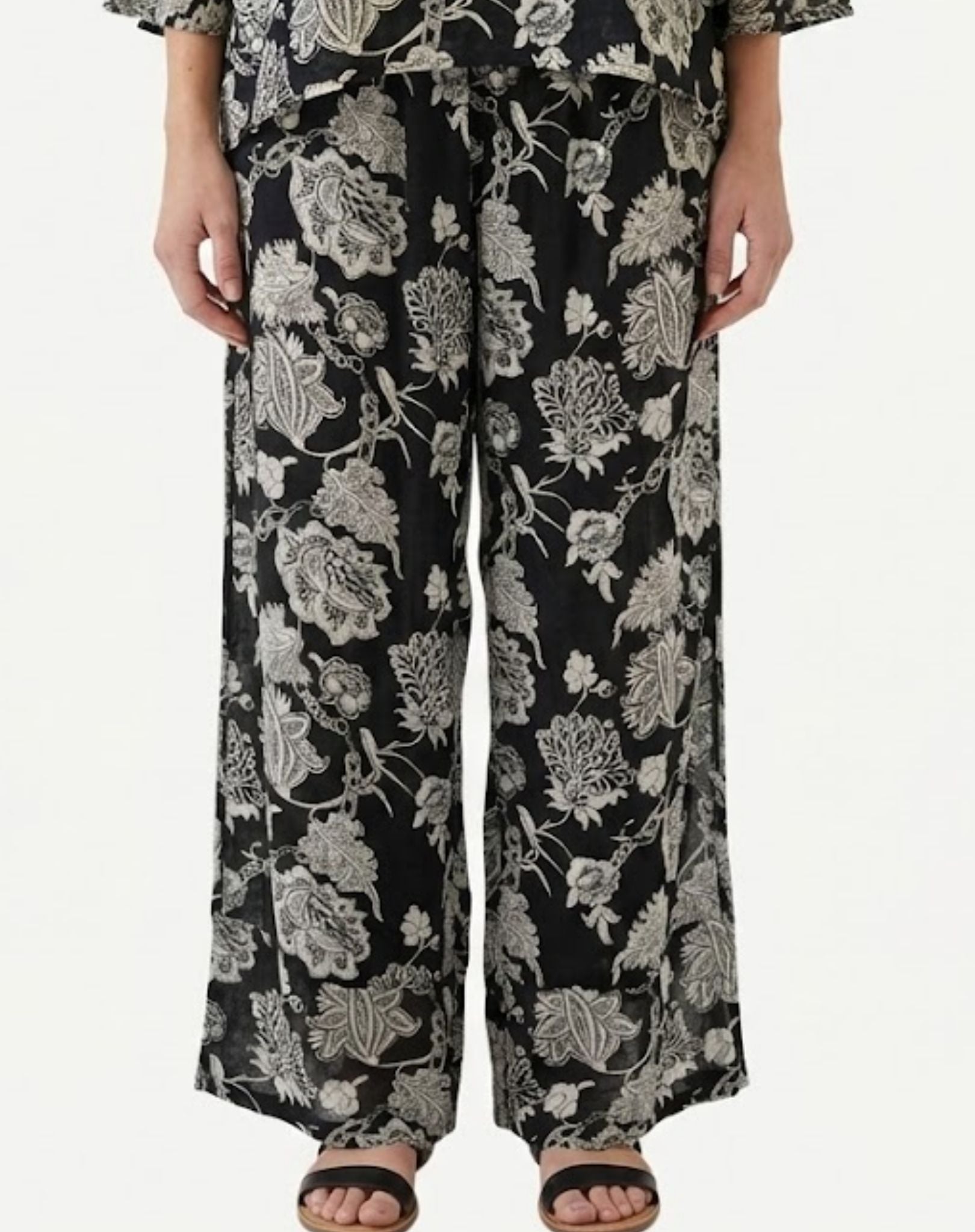 Black Vanilla Floral Printed Pants Corfu Jeans