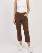 Mocha Essential Stretch Capri Pant