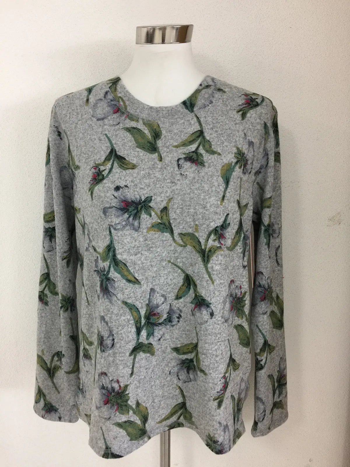 W2138586 Frost Floral Top Corfu Jeans